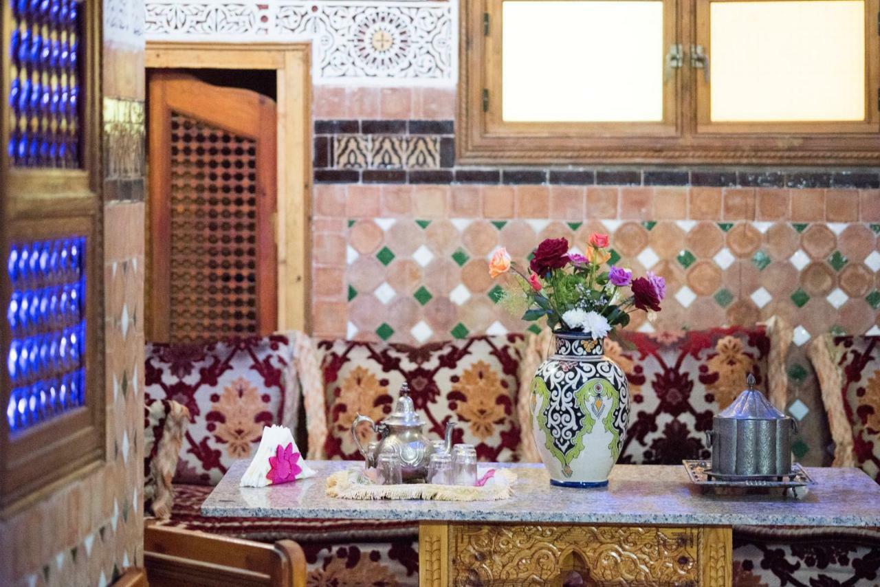 Отель Riad Mehdi Мекнес Экстерьер фото